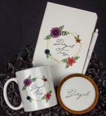 eJOYA Kişiye Özel Defter Kalem Kupa Ve Bardak Altlığı Hediye Seti 103818