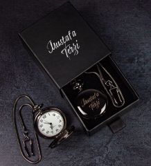 eJOYA Kişiye Özel Kutusunda Köstekli Saat 81735