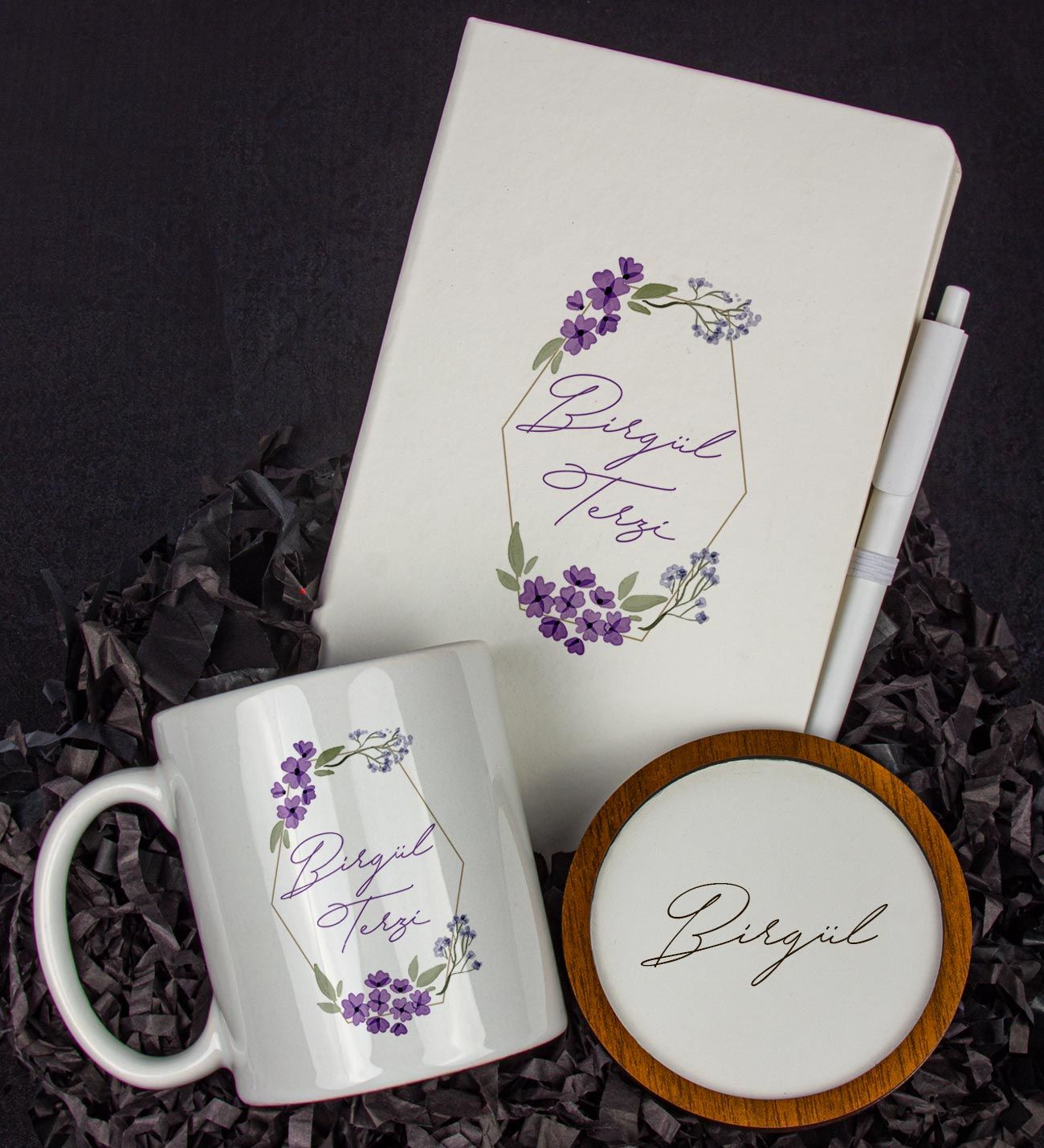 eJOYA Kişiye Özel Defter Kalem Kupa Ve Bardak Altlığı Hediye Seti 103845