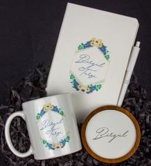 eJOYA Kişiye Özel Defter Kalem Kupa Ve Bardak Altlığı Hediye Seti 103852