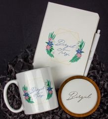 eJOYA Kişiye Özel Defter Kalem Kupa Ve Bardak Altlığı Hediye Seti 103853