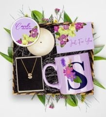 eJOYA Kişiye Özel 14 Ayar Altın Harf Kolye & Kupa & Mum & Mesaj Kartı Hediye Kutusu 113304