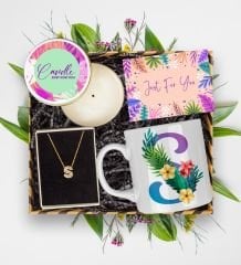 eJOYA Kişiye Özel 14 Ayar Altın Harf Kolye & Kupa & Mum & Mesaj Kartı Hediye Kutusu 113305