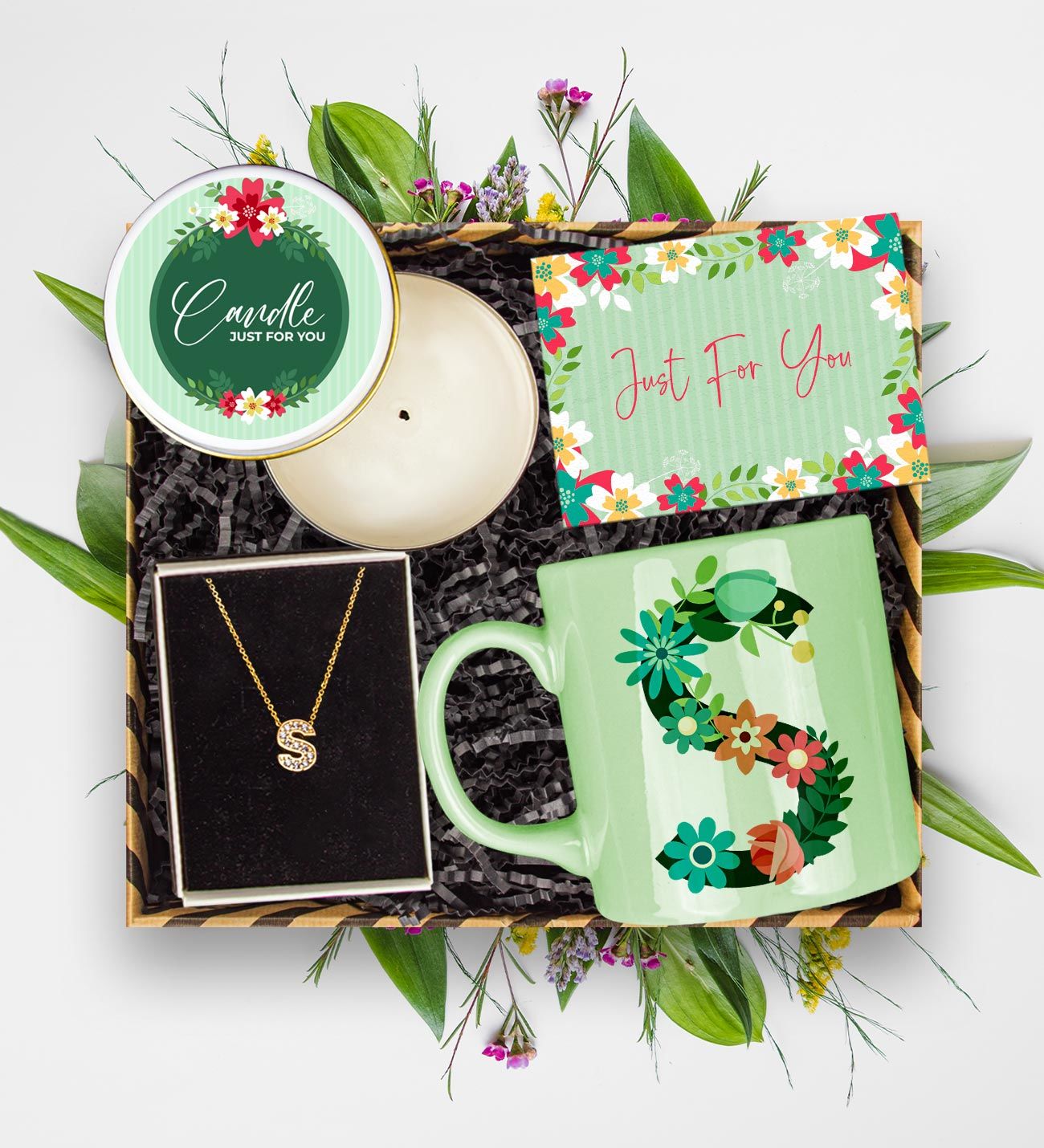 eJOYA Kişiye Özel 14 Ayar Altın Harf Kolye & Kupa & Mum & Mesaj Kartı Hediye Kutusu 113306