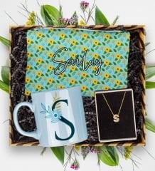 eJOYA Kişiye Özel 14 Ayar Altın Harf Kolye & Kupa Bardak & Makyaj Çantası Hediye Kutusu 113319