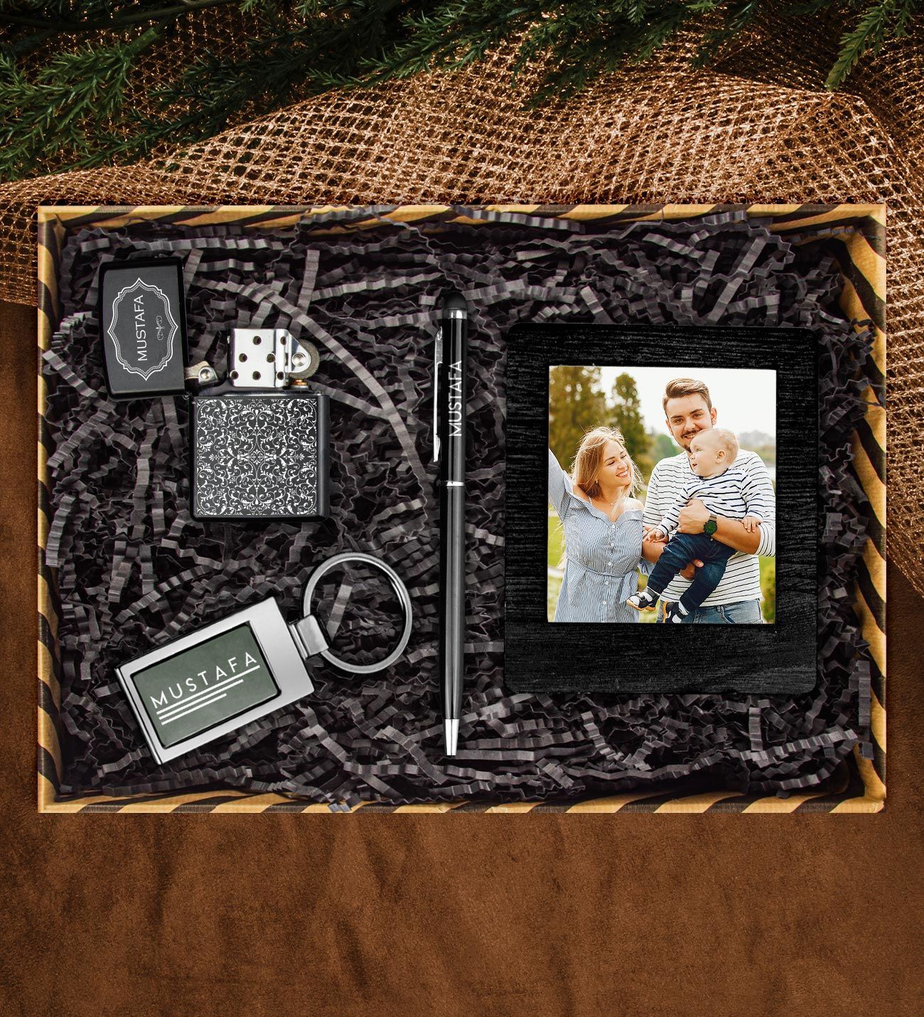 eJOYA Kişiye Özel Zippo Model Çakmak & Anahtarlık & Kalem & Fotoğraf Çerçevesi & İyi Ki Varsın Hediye Kutusu 113352