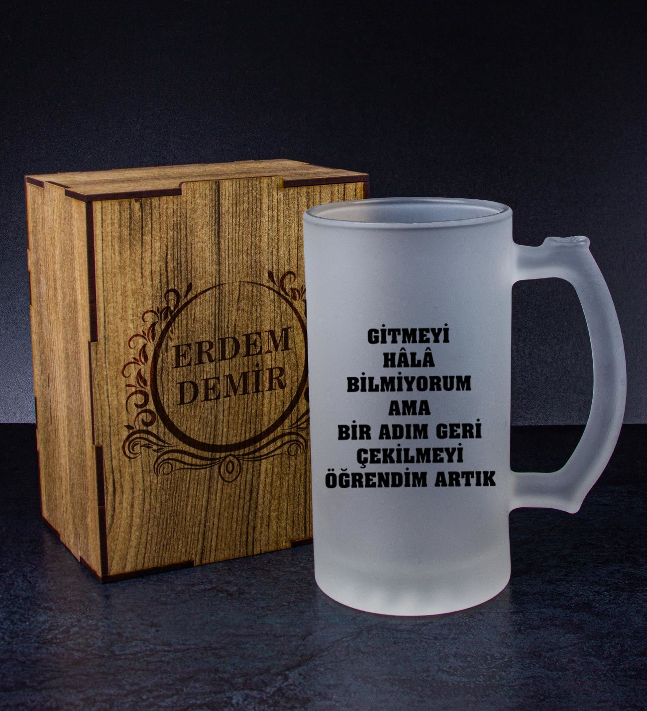 eJOYA Kişiye Özel Kutusunda Bira Bardağı Hediye Seti 108319